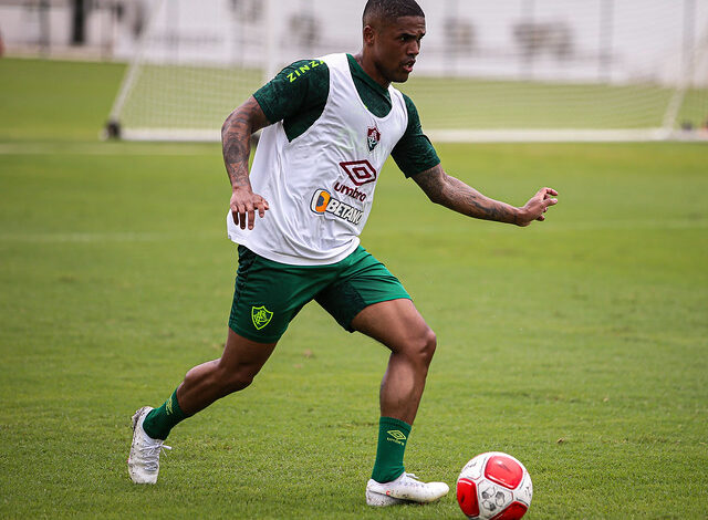 douglas costa