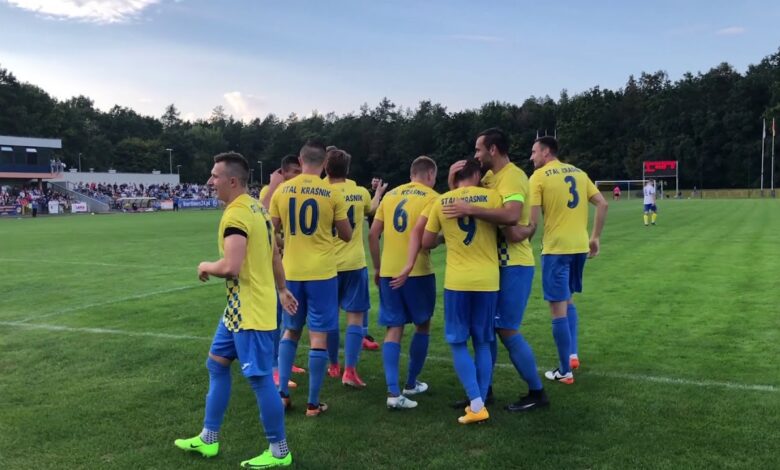 Jogadores do Stal Krásnik, da Polônia