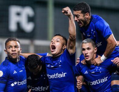 Jogadores do Cruzeiro em comemoração