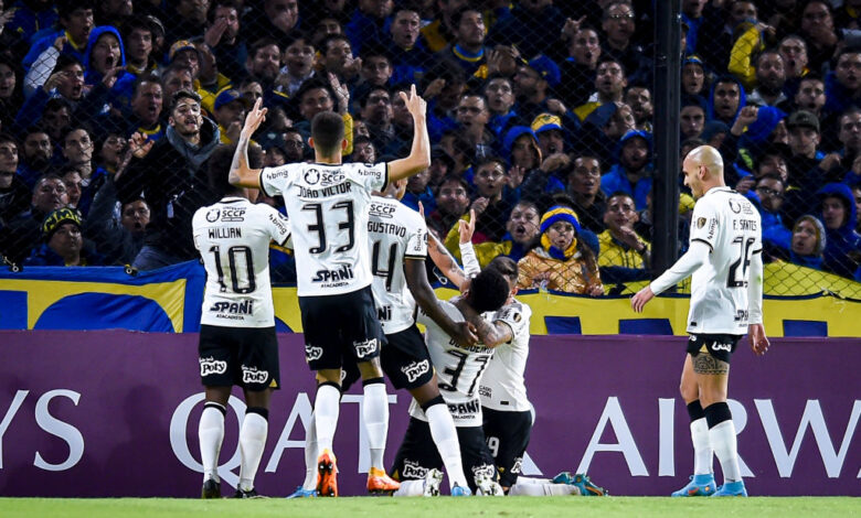 Jogadores do Corinthians em comemoração