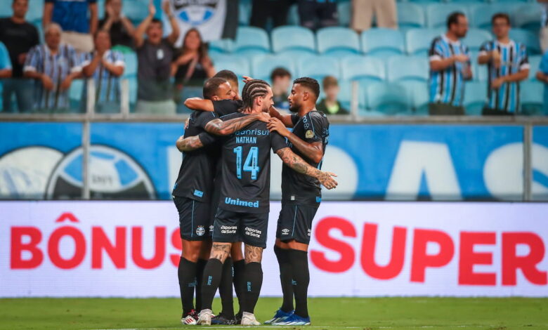 Jogadores do Grêmio em comemoração