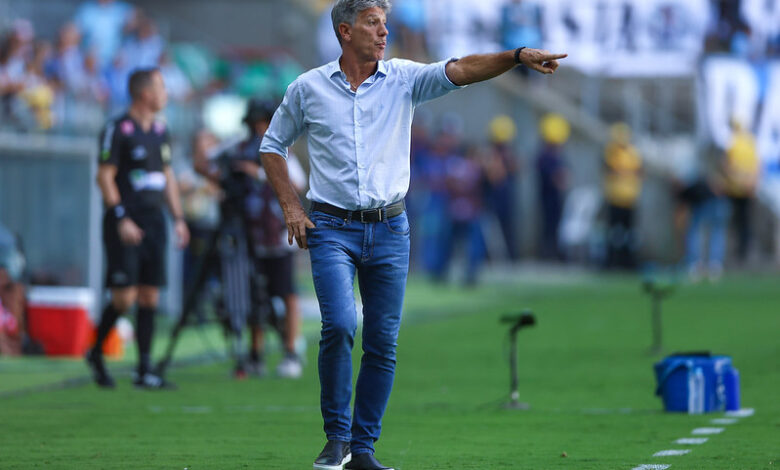 Renato Gaúcho durante jogo entre Grêmio e Guarany de Bagé