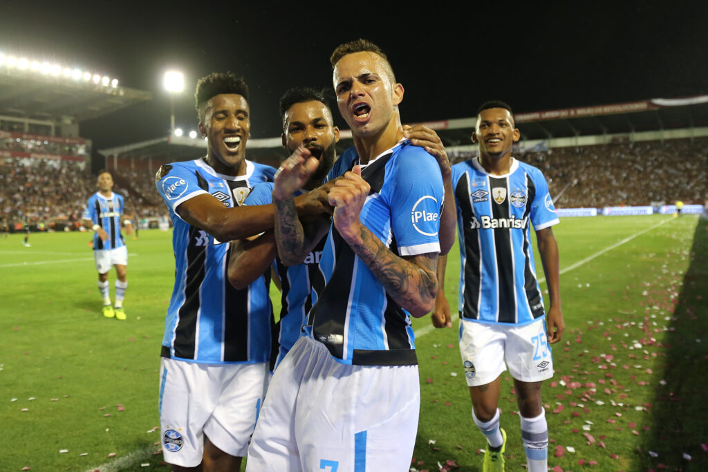 Luan pelo Grêmio na Libertadores da América